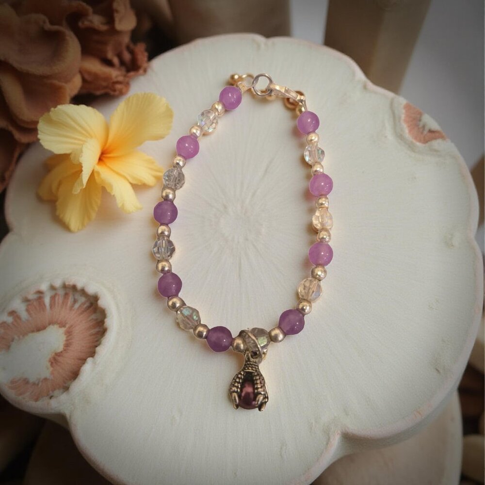 Lavender beaded with dragon pearl claw charm bracelet~ 7 inches long